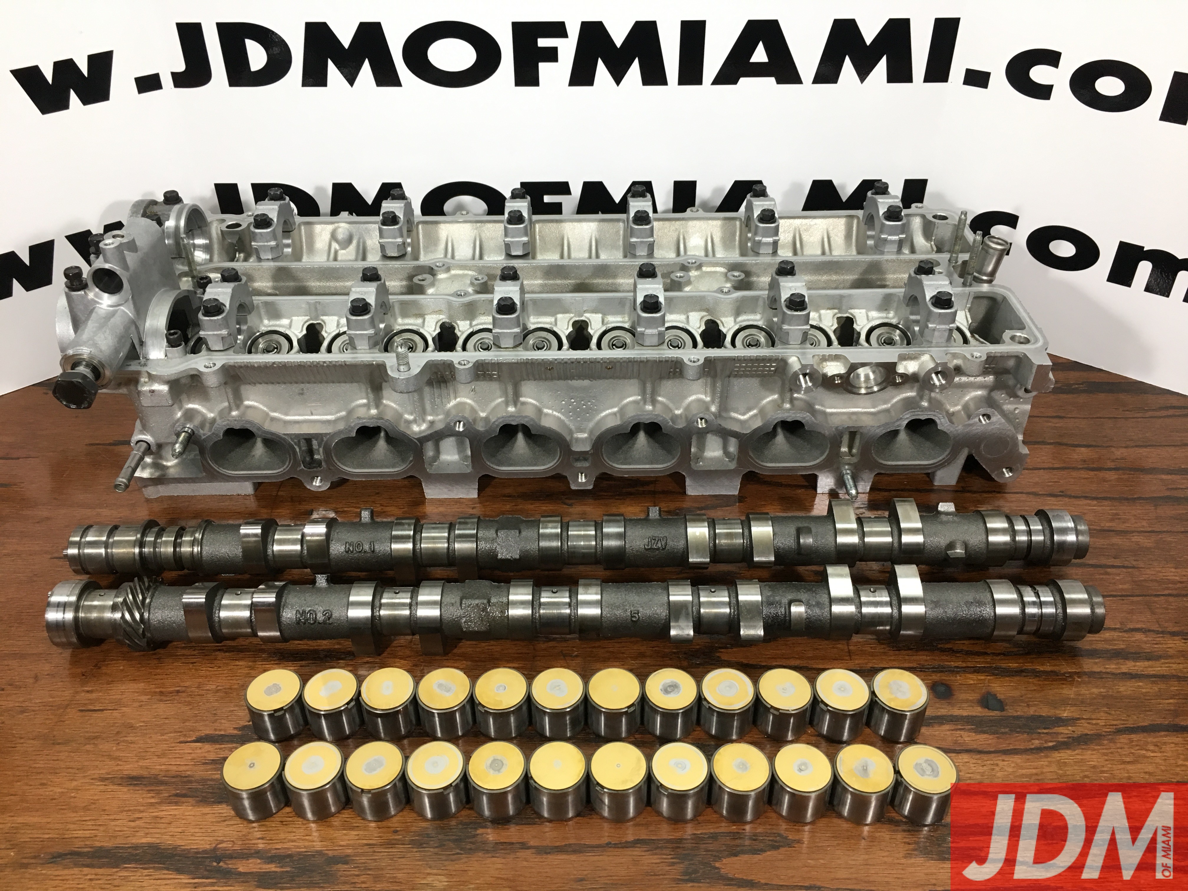 Jdm toyota 2JZ-GTE vvt-i complete cylinder head assembly