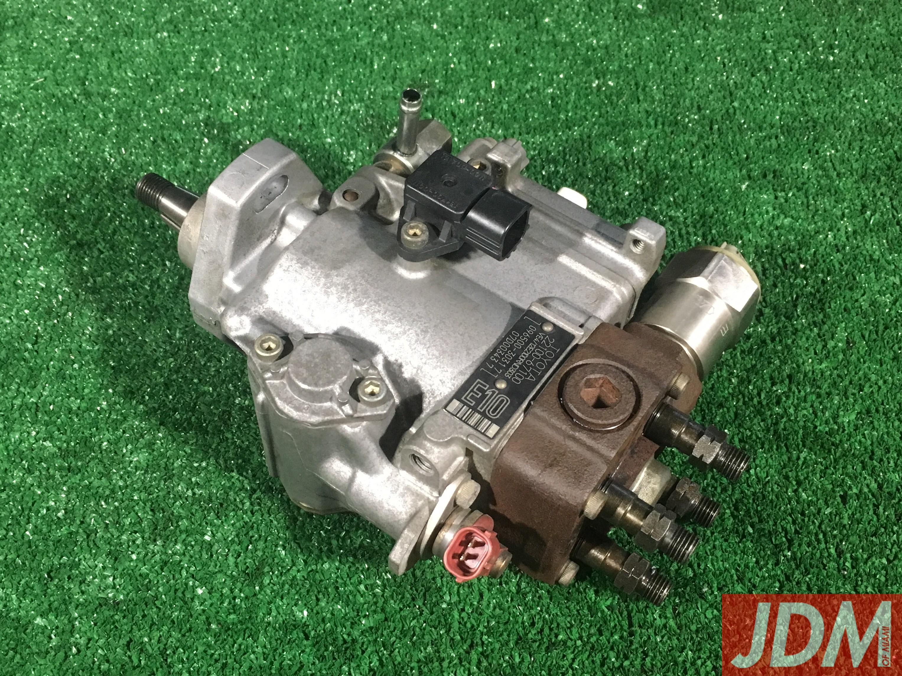 22100 67120 Genuine Toyota 1KZ TE Injection Pump For Prado 45 OFF
