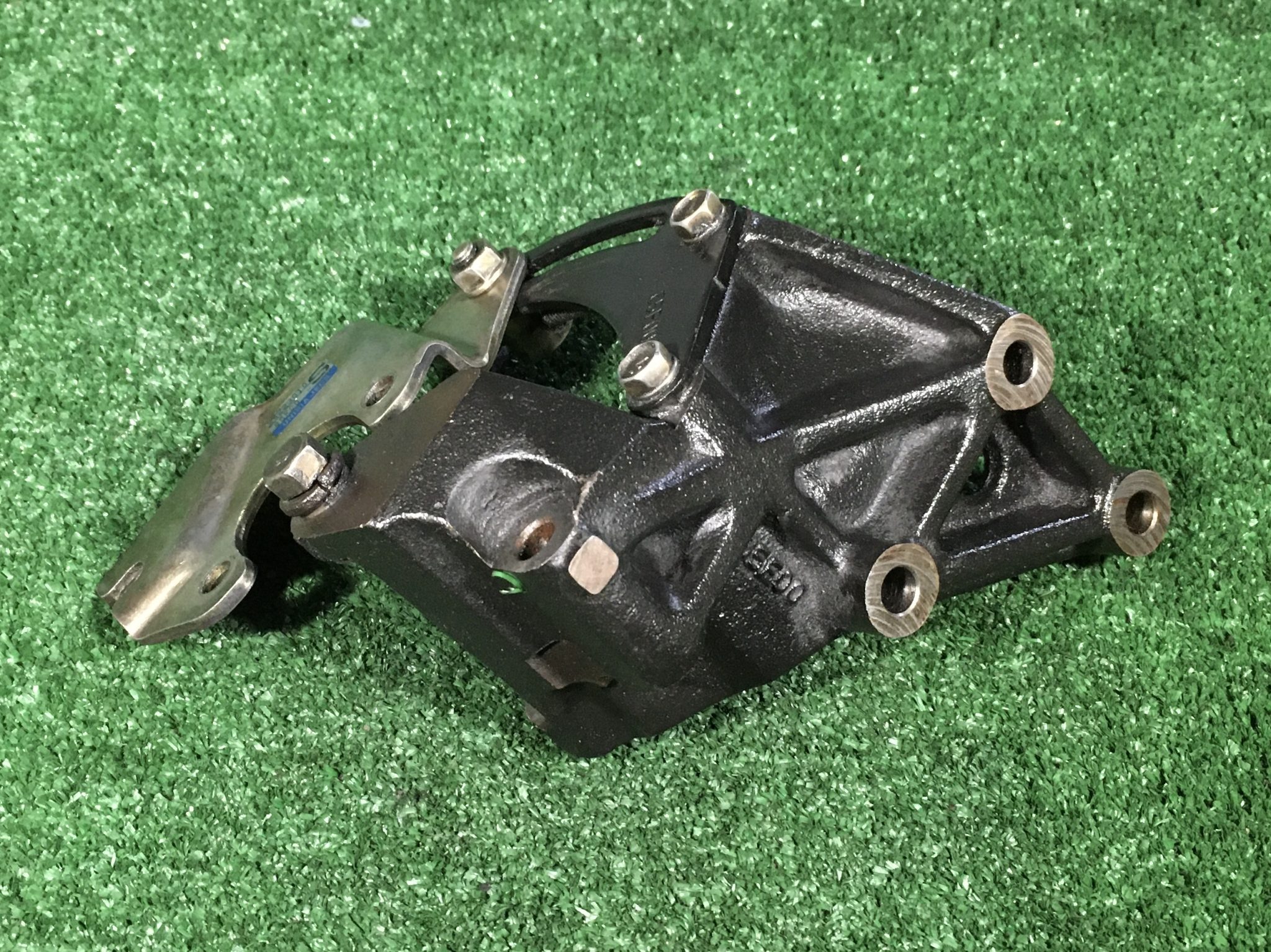 POWER STEERING BRACKET ASSEMBLY JDM of Miami