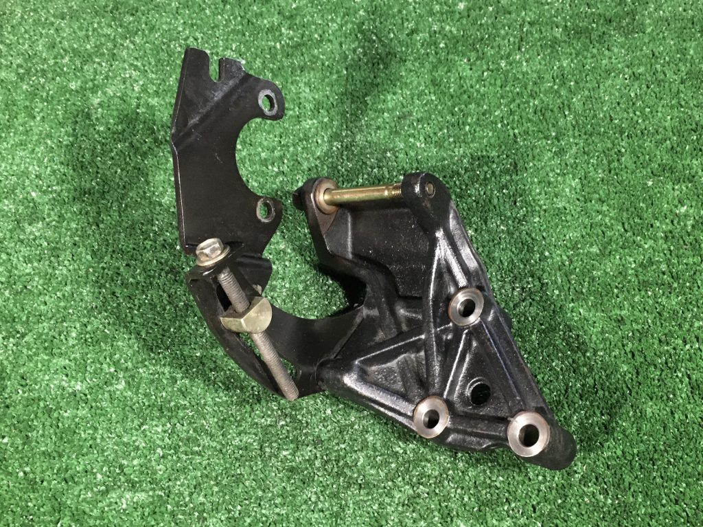 POWER STEERING BRACKET, ASSEMBLY JDM of Miami