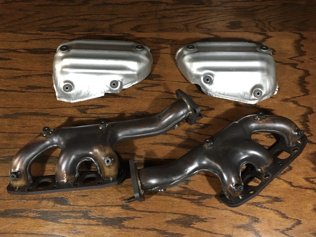 EXHAUST MANIFOLD + HEAT SHIELD JDM of Miami